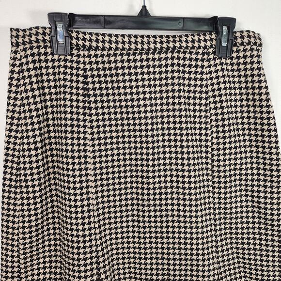 Eddie Bauer Womens Skirt Wool Blend Black Houndstooth Pleated Size 12 Academia - Picture 3 of 13